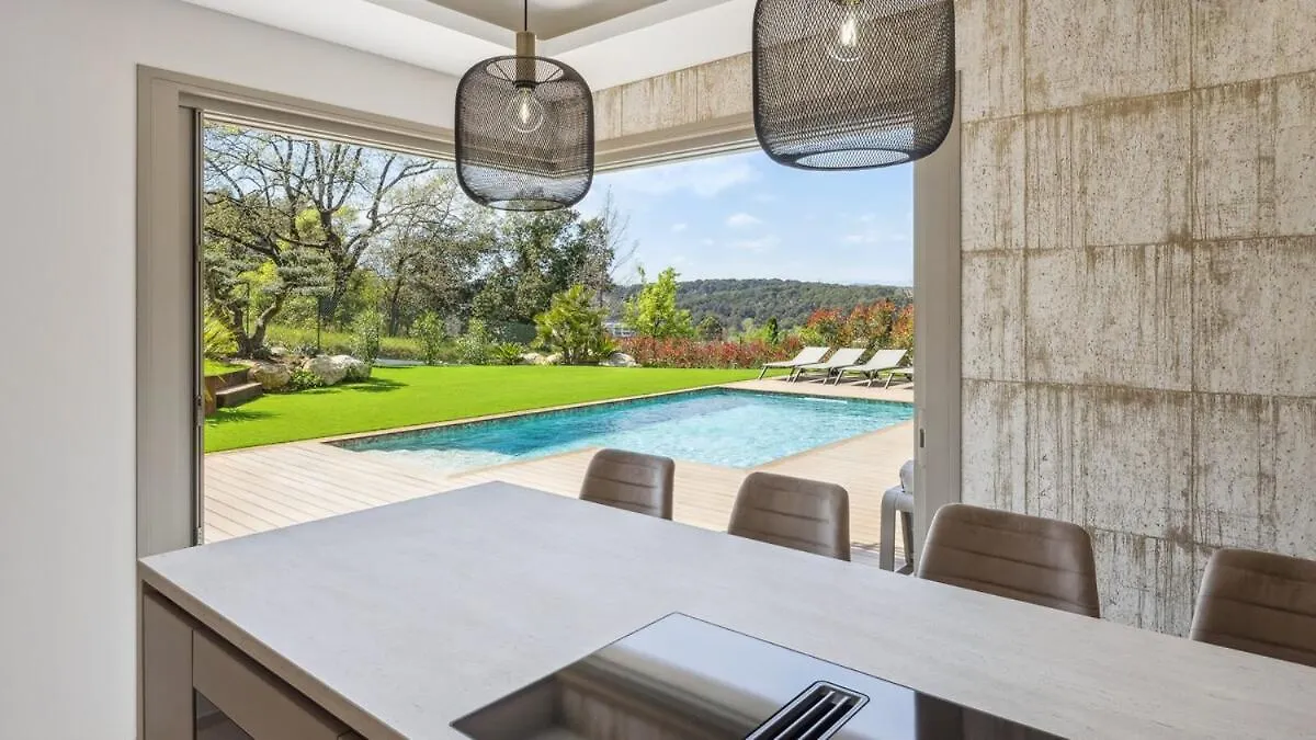 Villa Jylloue Modern 6 Chambres , Navette Aeroport Et Agent De Service Mougins France